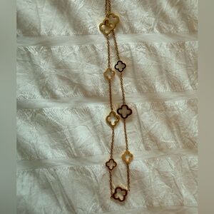 Elegant Clover Necklace